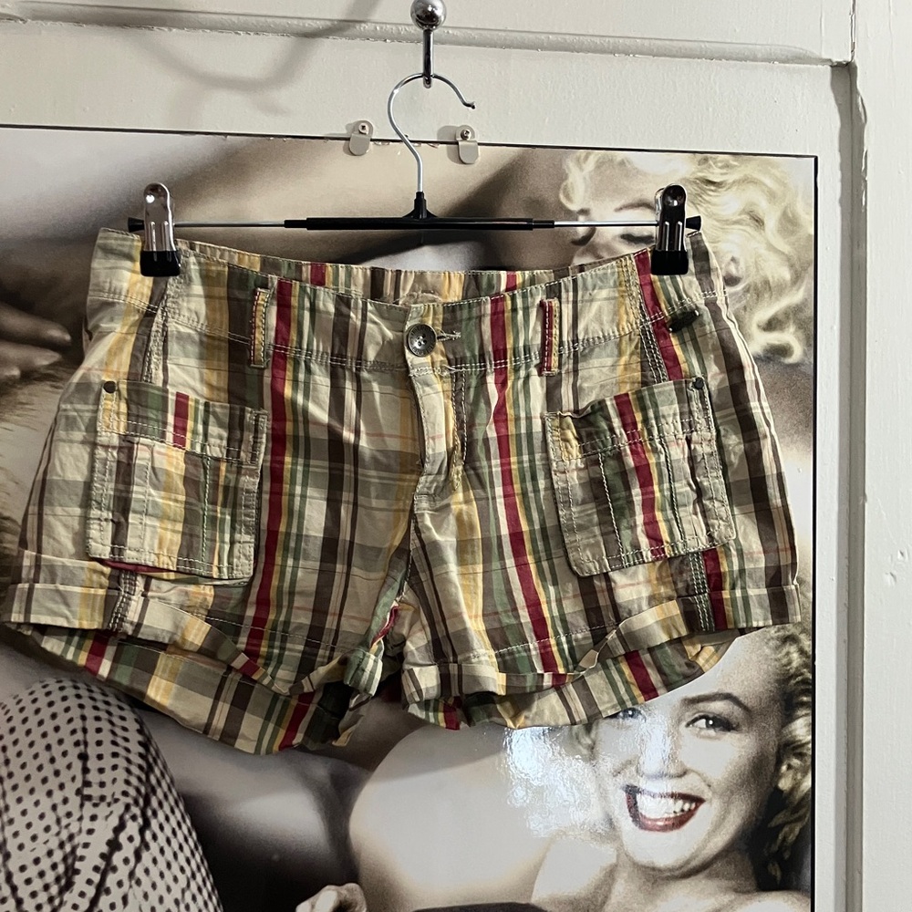 2/25$ Plaid Women's Shorts size 36